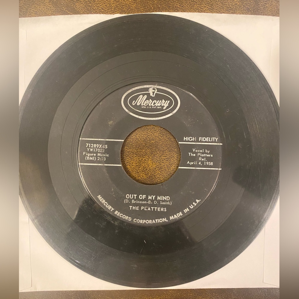 45 RPM record lot- The platters, Dean Martin, Johnny Mathis, Al hibbler